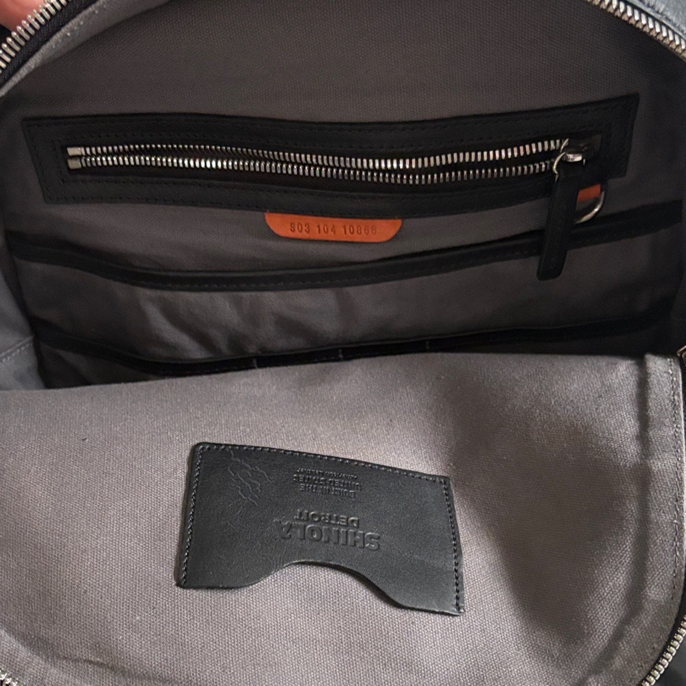 Shinola Detroit Runwell Backpack Bag Mens Black Leather Adjustable Commuter Tote - Picture 4 of 8